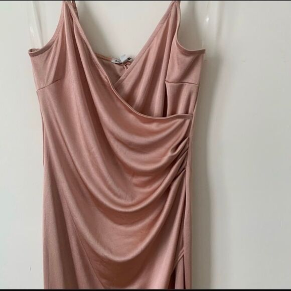 Charlotte Russe Aymmetrical midi dress - Picture 3 of 3